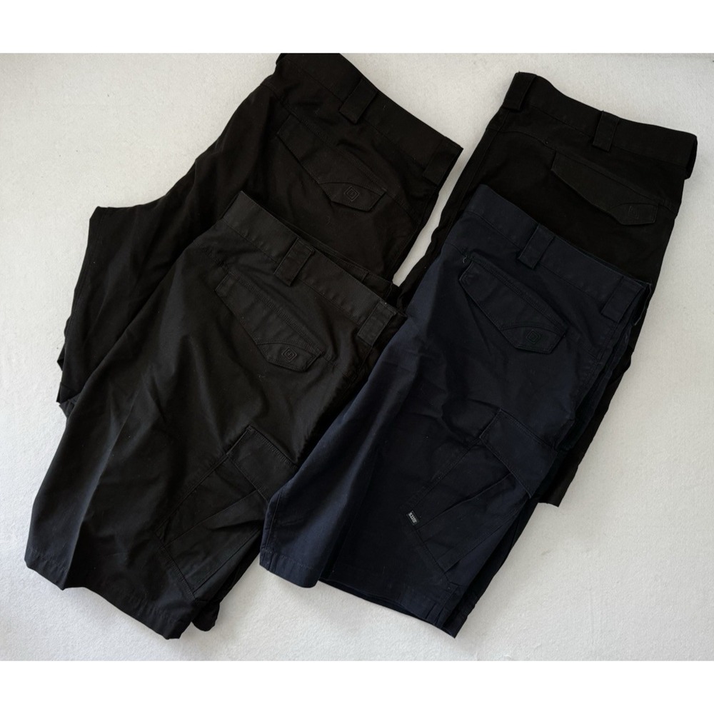 5.11 tactical Shorts 4 Pairs Black Navy Cargo pockets Size 42 - Picture 2 of 3
